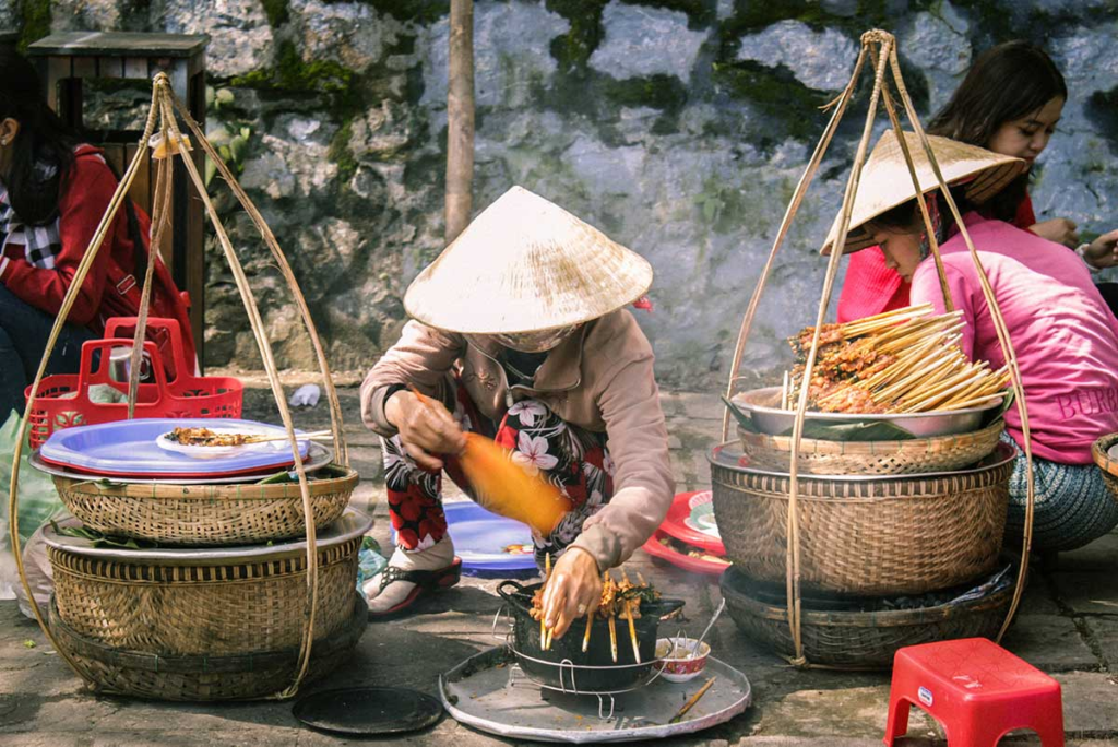 A DIFFERENT WAY TO EXPERIENCE HOI AN: COFFEE, CRAFT VILLAGES, QUIET BEACHES, AND FRESH SEAFOOD IN THE OLD TOWN