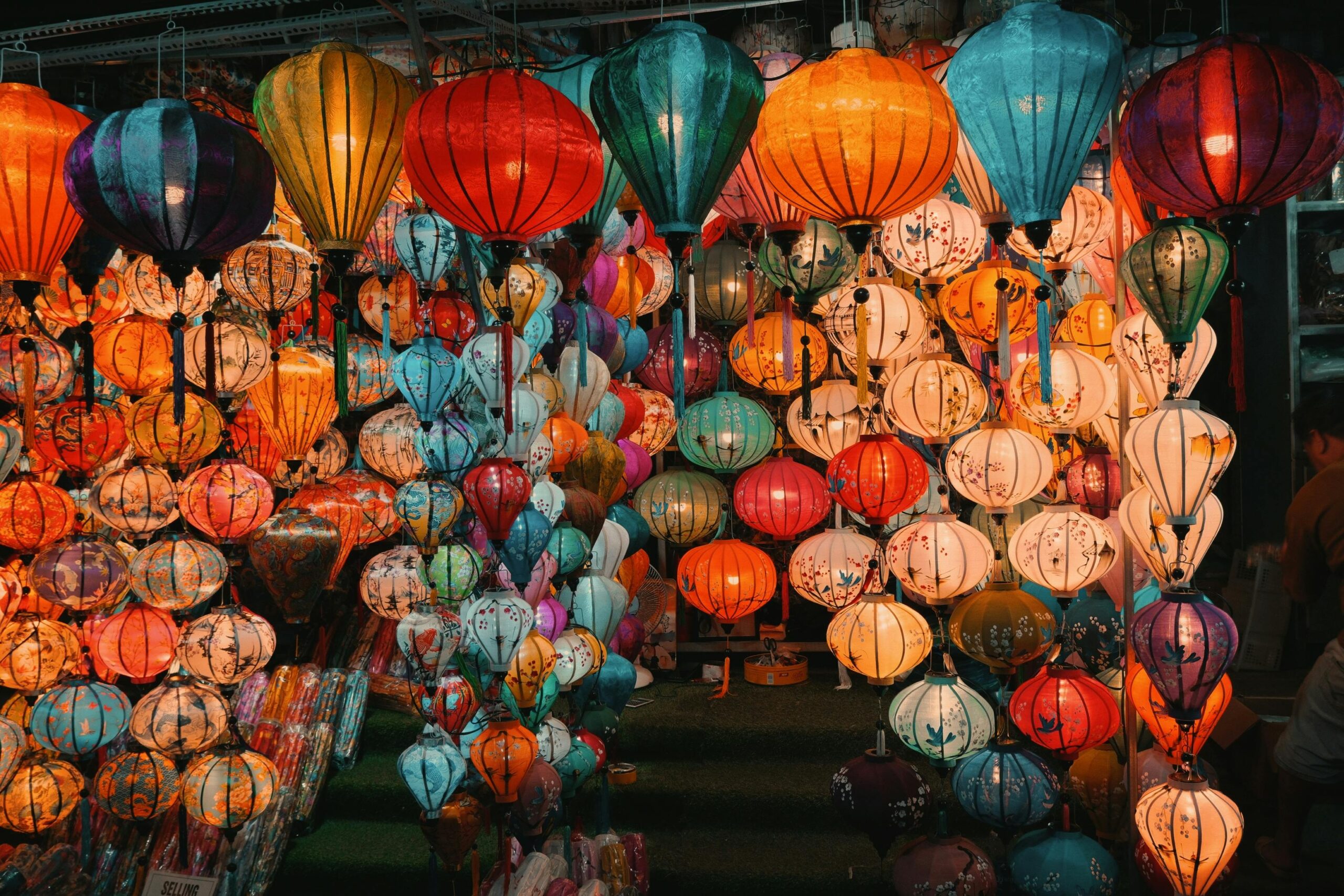 Vibrant display of traditional lanterns in Hội An, showcasing Vietnamese culture.